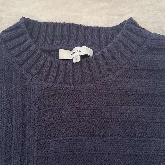 Vince navy ribbed sweater. Size small. - Picture 2 of 8